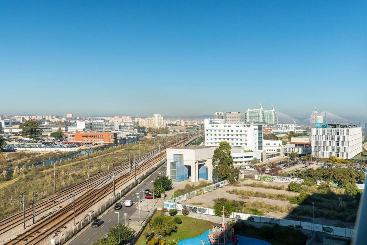 Modern 2 Bedroom With Balcony And Amazing Views * Lissabon