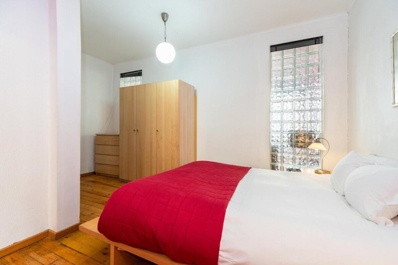 Charming 2 Bedroom Next To Praça Da Figueira *