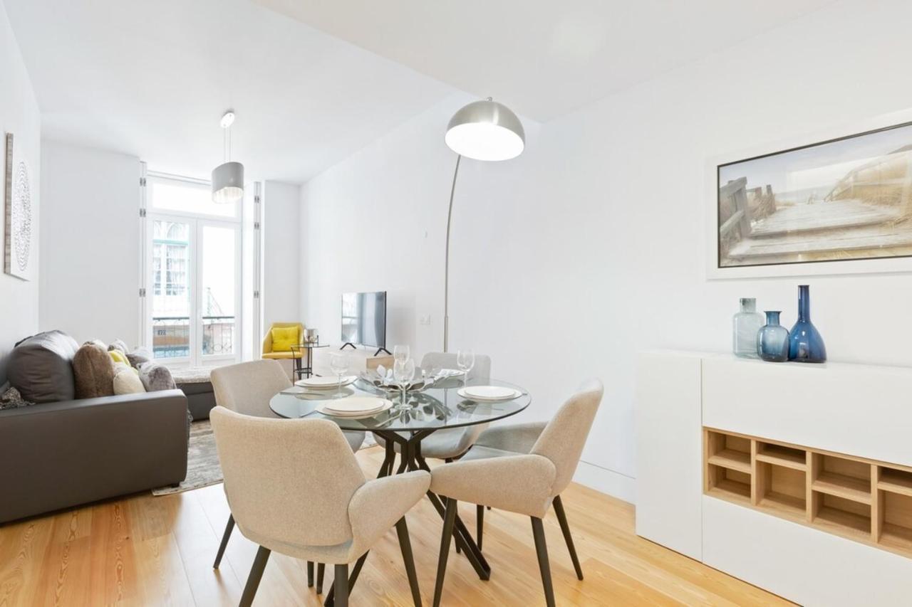 Spacious 1 Bedroom Near Baixa Lissabon
