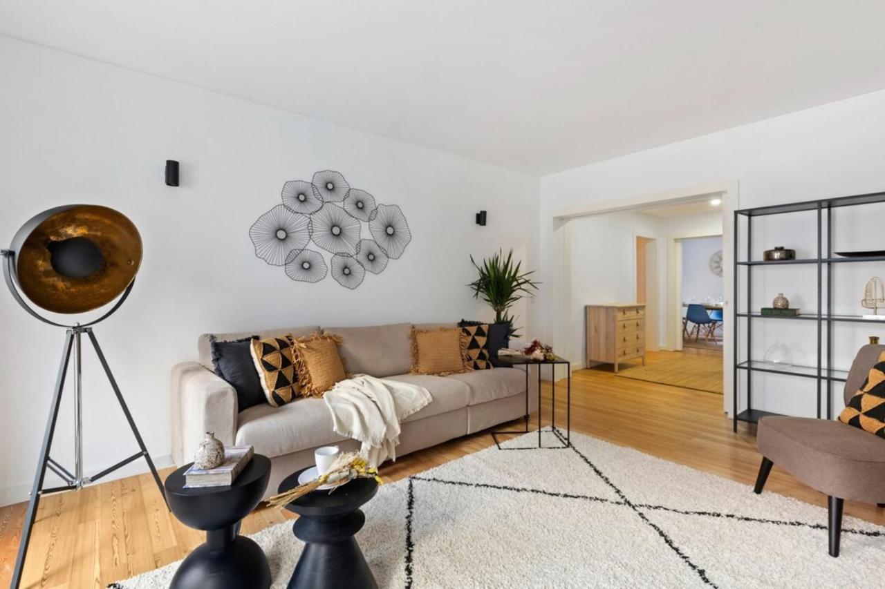 Beautiful 2 Bedroom In Bairro Alto Appartement Lissabon