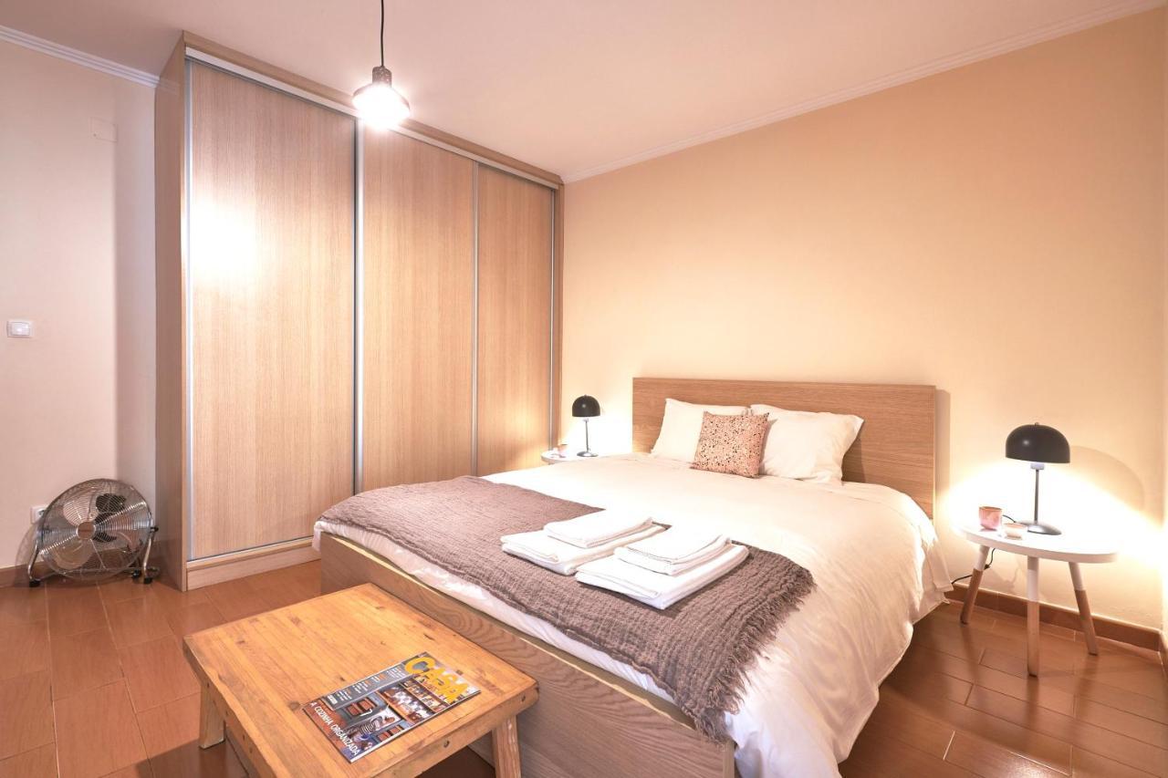 Idyllic With Amazing Courtyard, By Timecooler Appartement