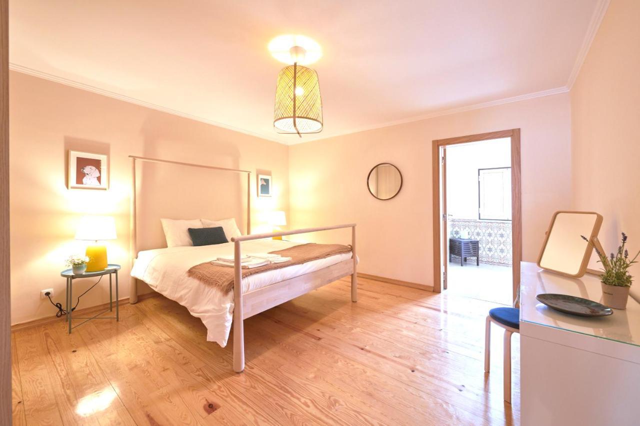Appartement Idyllic With Amazing Courtyard, By Timecooler Lissabon