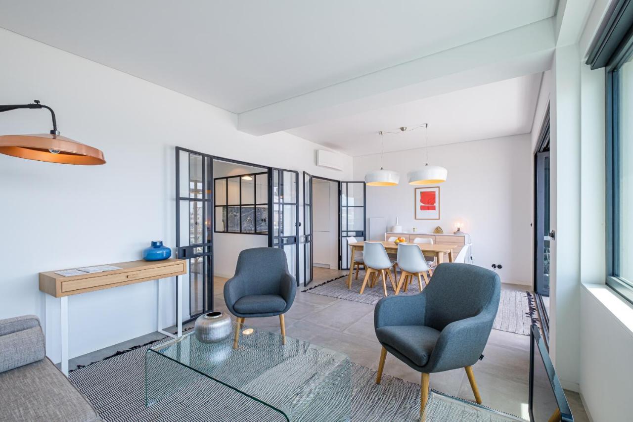Apartment Nomad's 2bed Riverside Lissabon