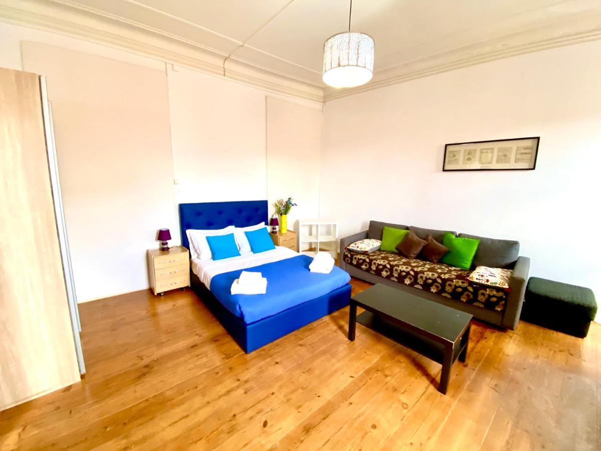 Classic Chiado 1 - With Shared Bathroom Maison d'hôtes *