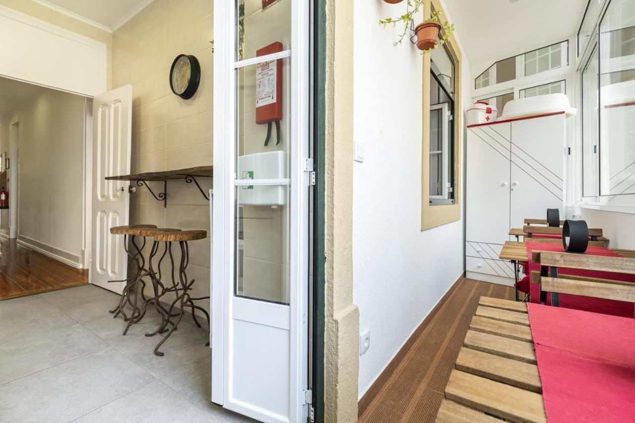 Gasthuis Groovy M2 R3 - Amazing Double With En-suite Bathroom Lissabon
