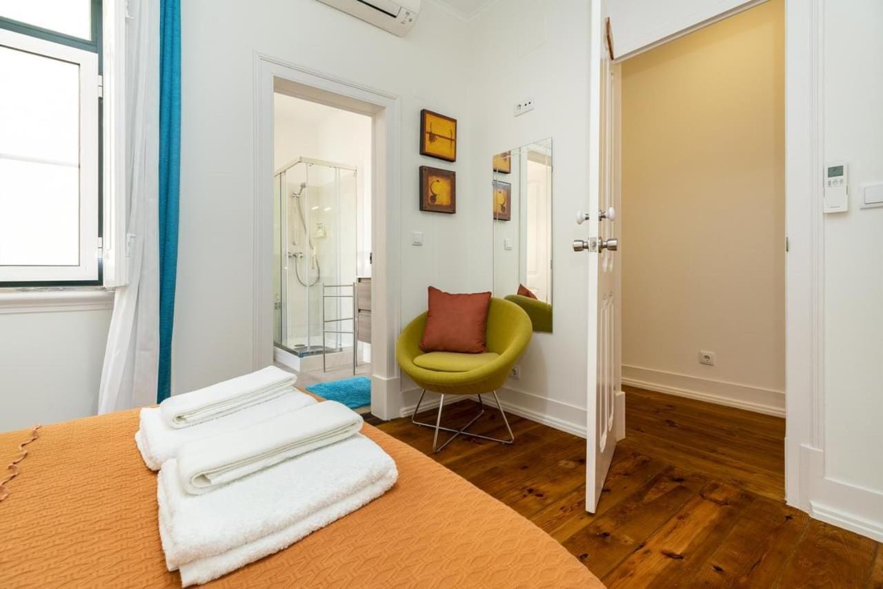 Groovy M2 R3 - Amazing Double With En-suite Bathroom