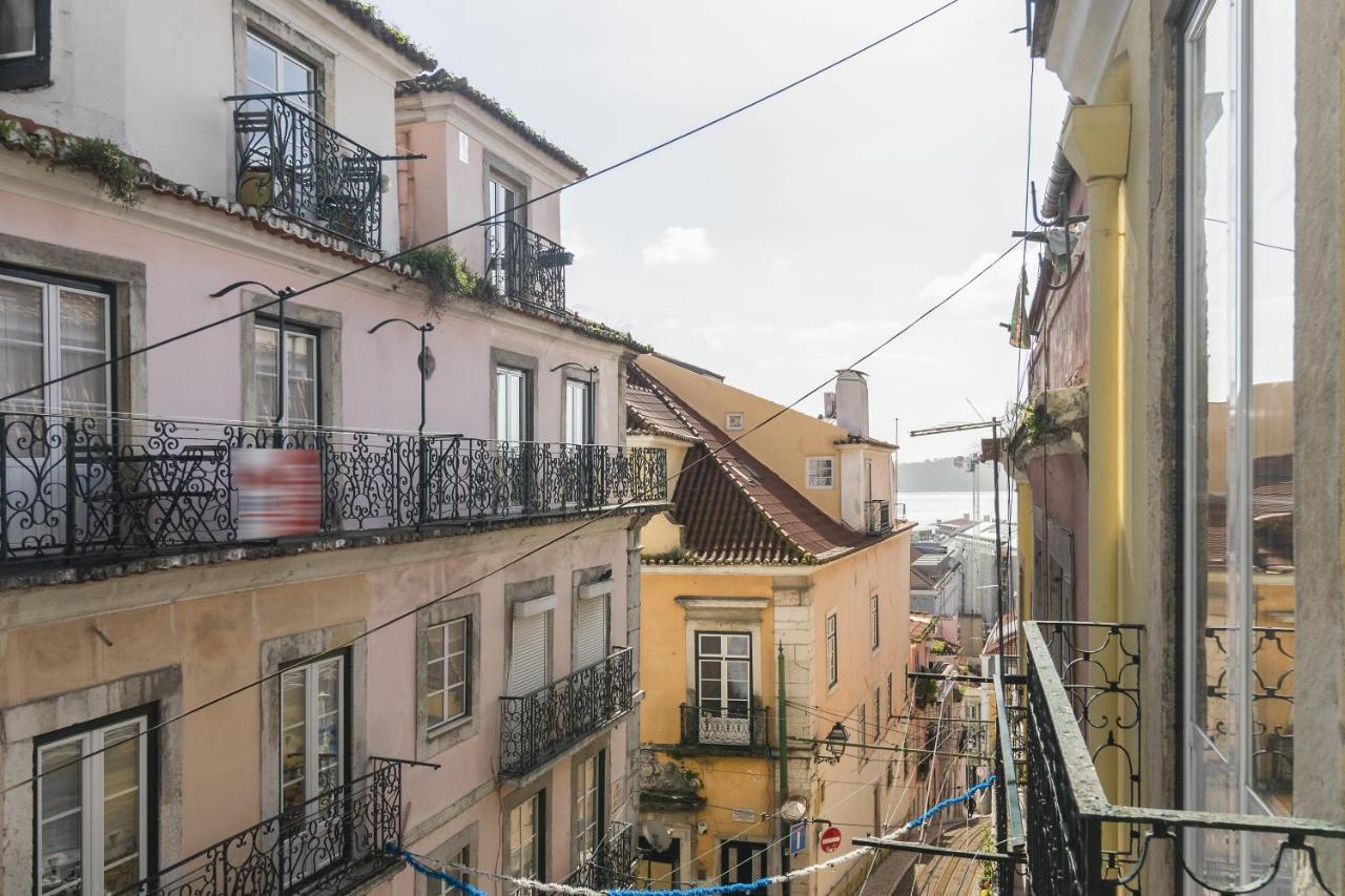 Appartement Bica 2 Bed Aircon Ultrafast Net Fully Equipped *