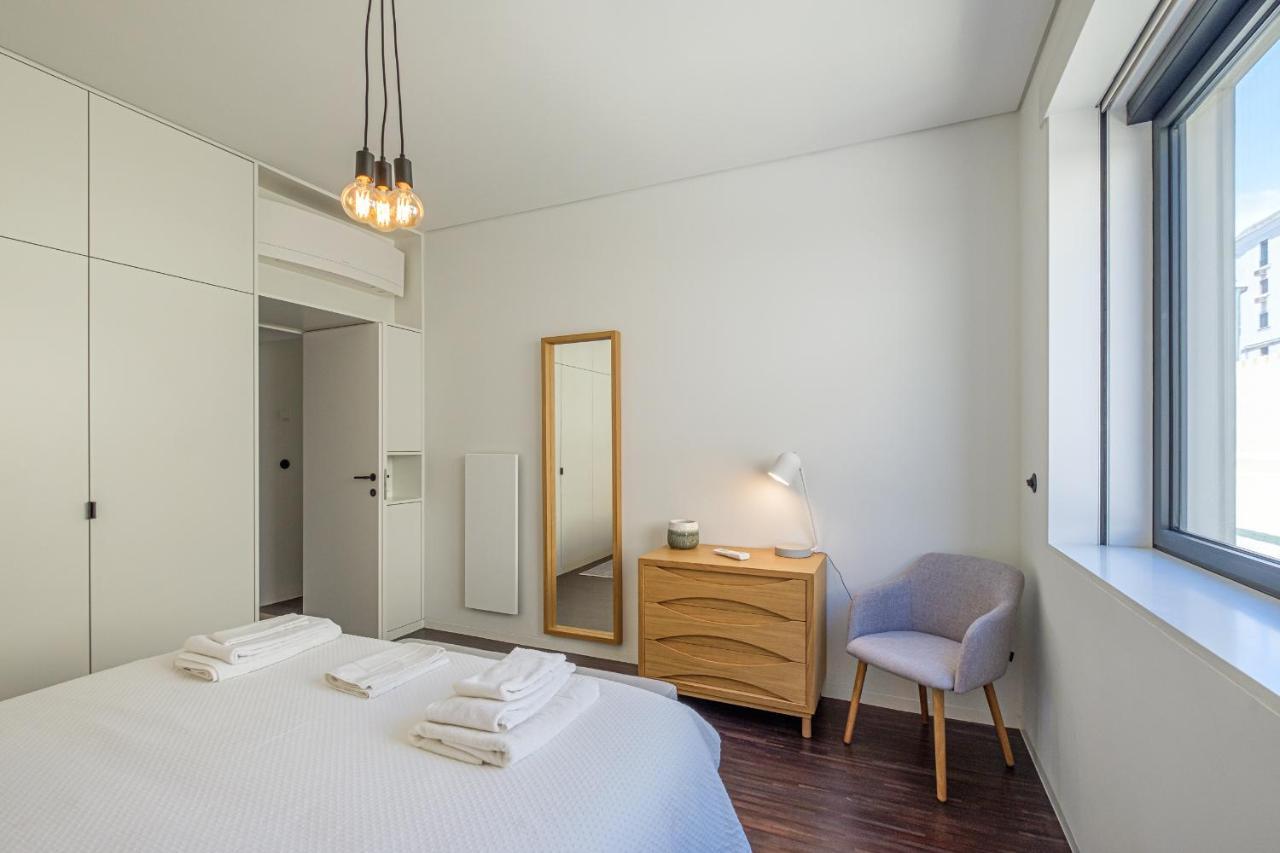 Apartment Nomad's 2bed Riverside Lissabon