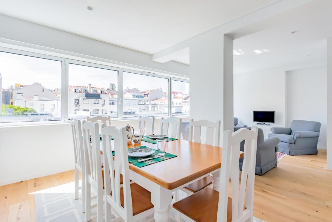Estrela Modern Flat @ Infante Santo Apartment Lissabon