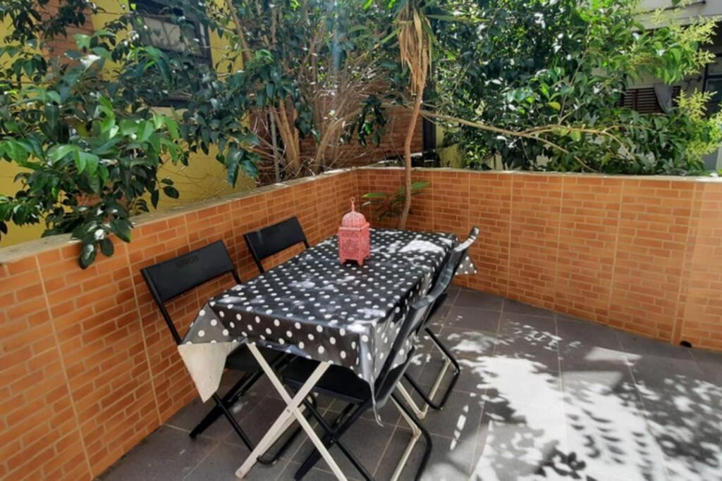 Charming Sunny Terrace / One Bedroom Appartement