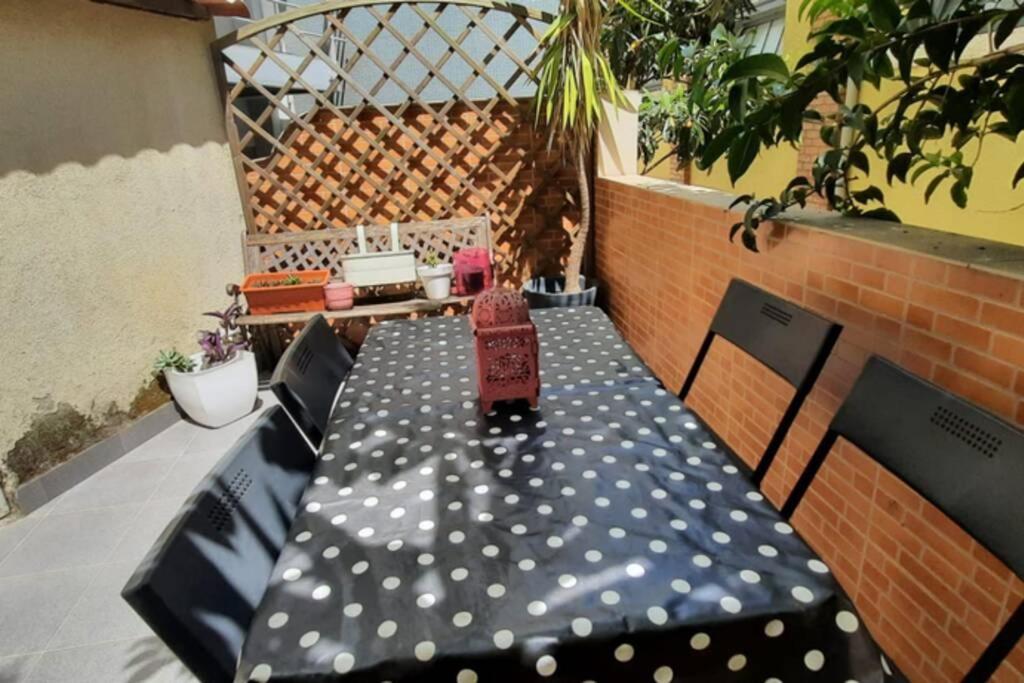 Charming Sunny Terrace / One Bedroom Appartement Lisboa