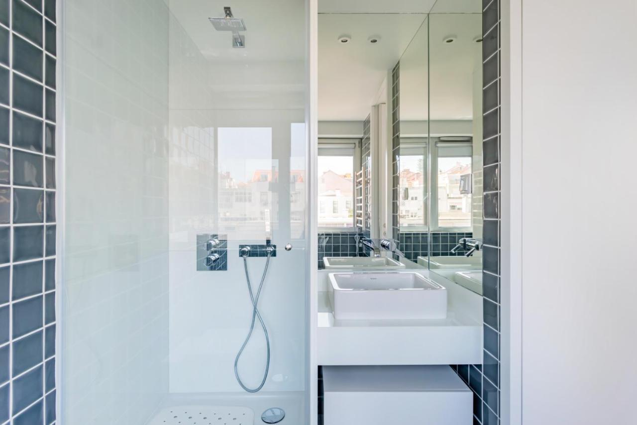 Estrela Modern Flat @ Infante Santo * Lissabon