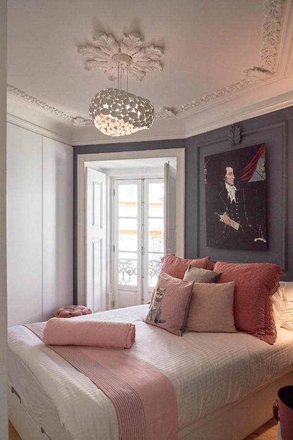 Charming Castelo. Amazing View Apartamento