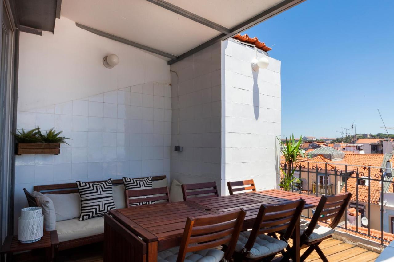 Appartement Amazing Rooftop Terrace With River And Historic View 4 Bedrooms 4 Bathrooms Ac 19th Century Building Chiado