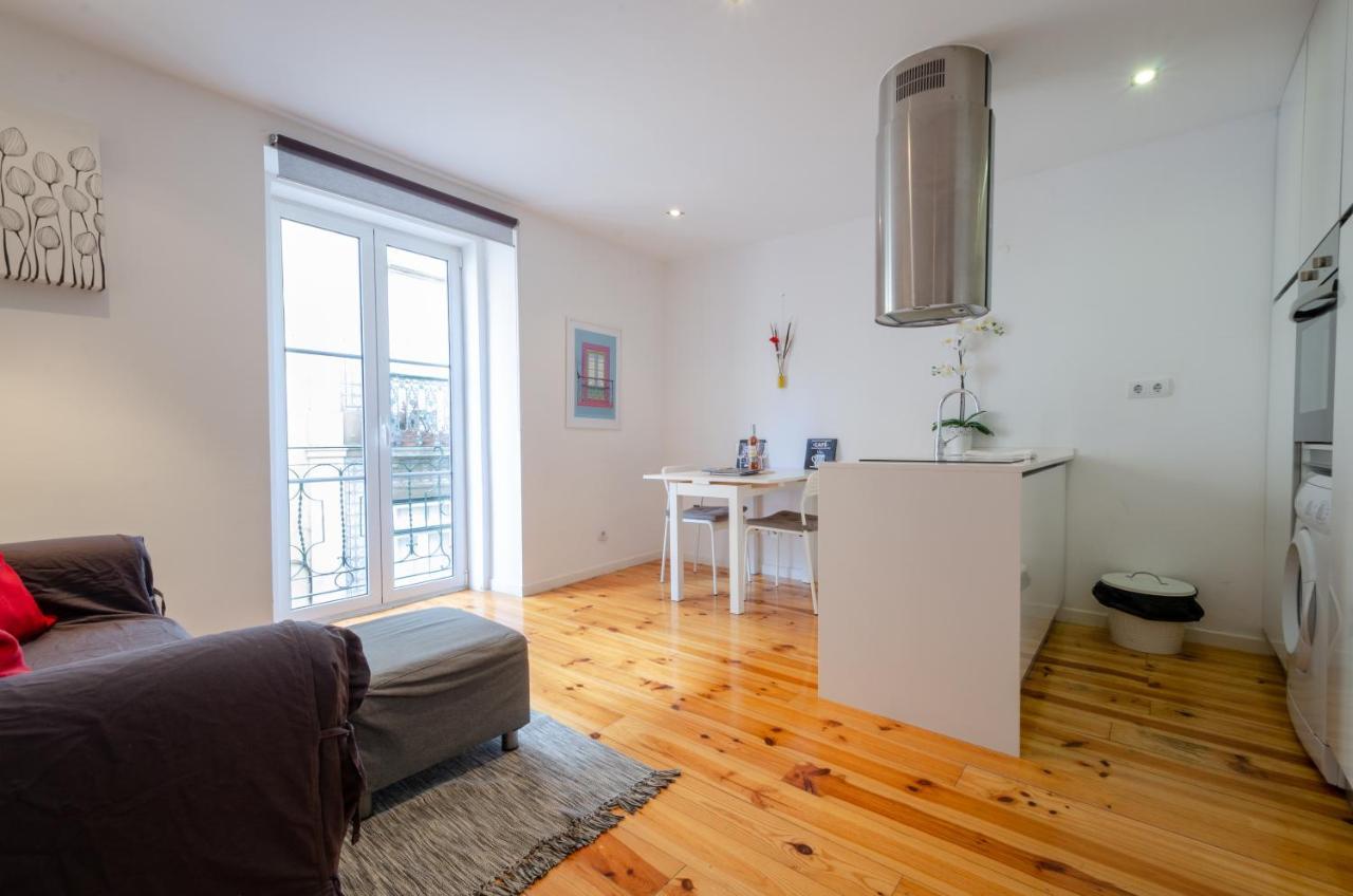 Flat Near Avenida *
