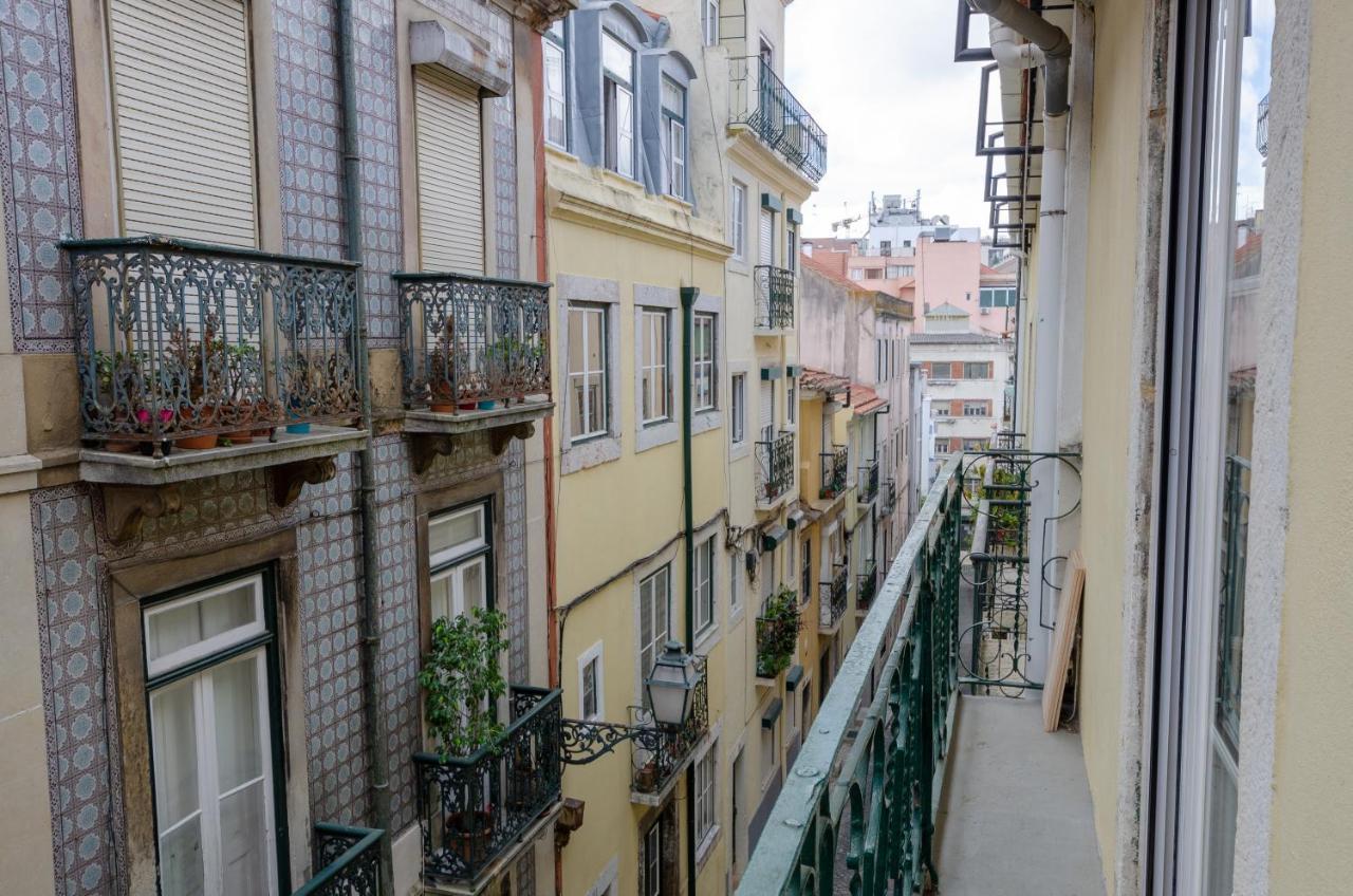 Flat Near Avenida *