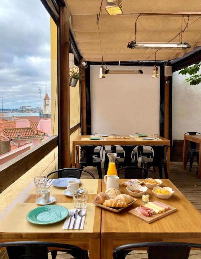 Santa Bica Eat Drink & Sleep Lisbon