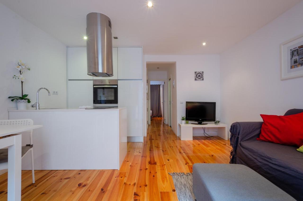 Flat Near Avenida Apartamento