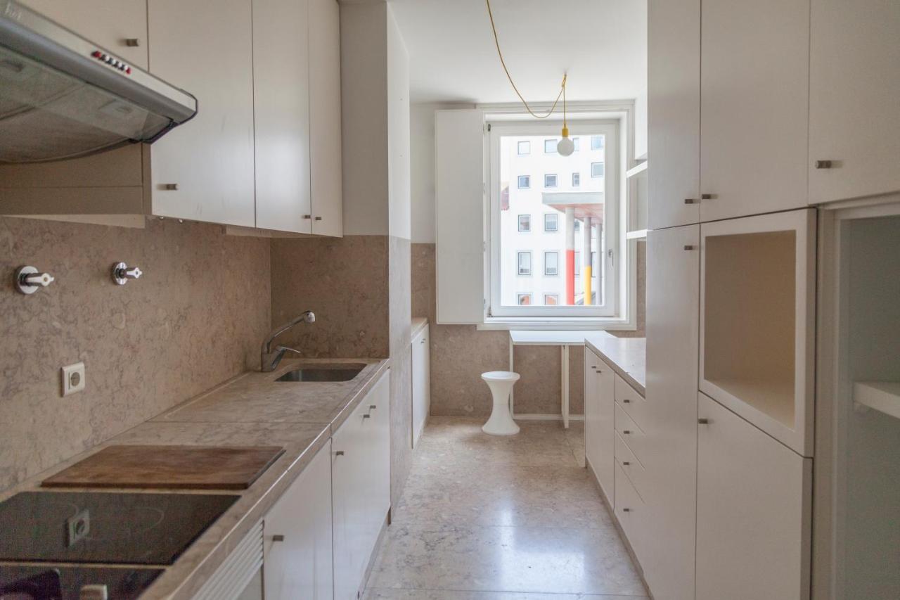 Classy 2bdr In Downtown By Lovelystay Lissabon