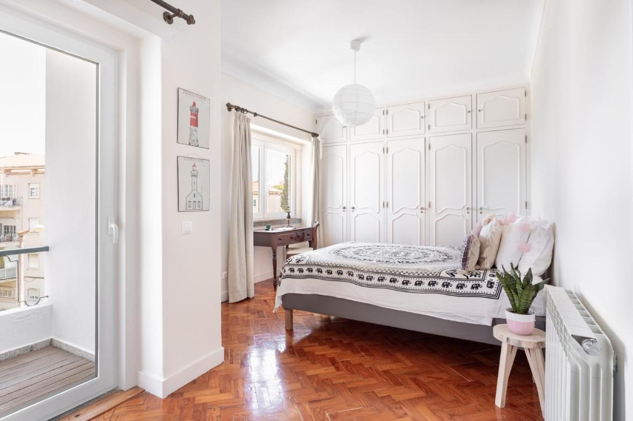 Altido Exclusive Villa With Terrace And Swimming Pool Lisboa