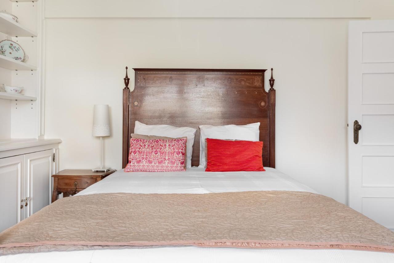 Hébergement de vacances Altido Exclusive Villa With Terrace And Swimming Pool Lisboa