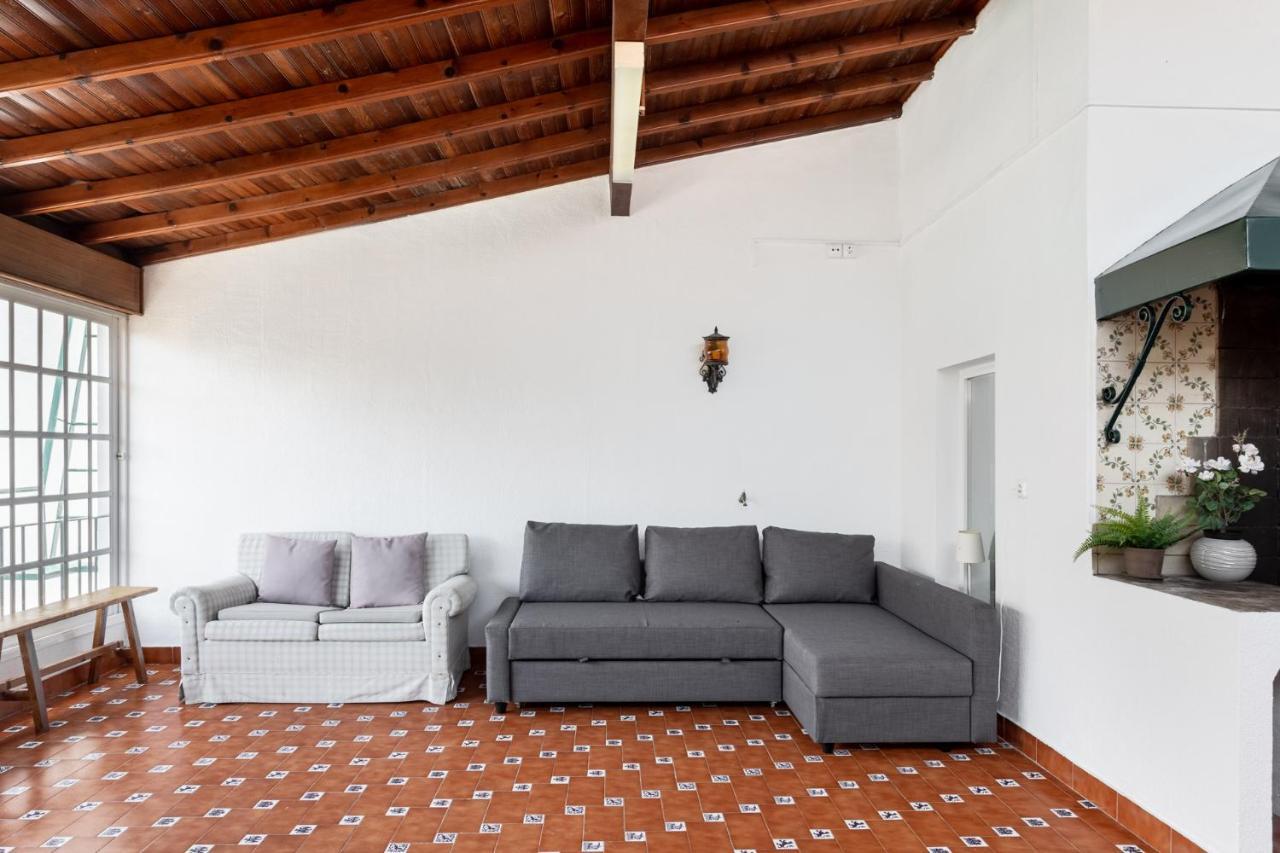 Altido Exclusive Villa With Terrace And Swimming Pool Hébergement de vacances *