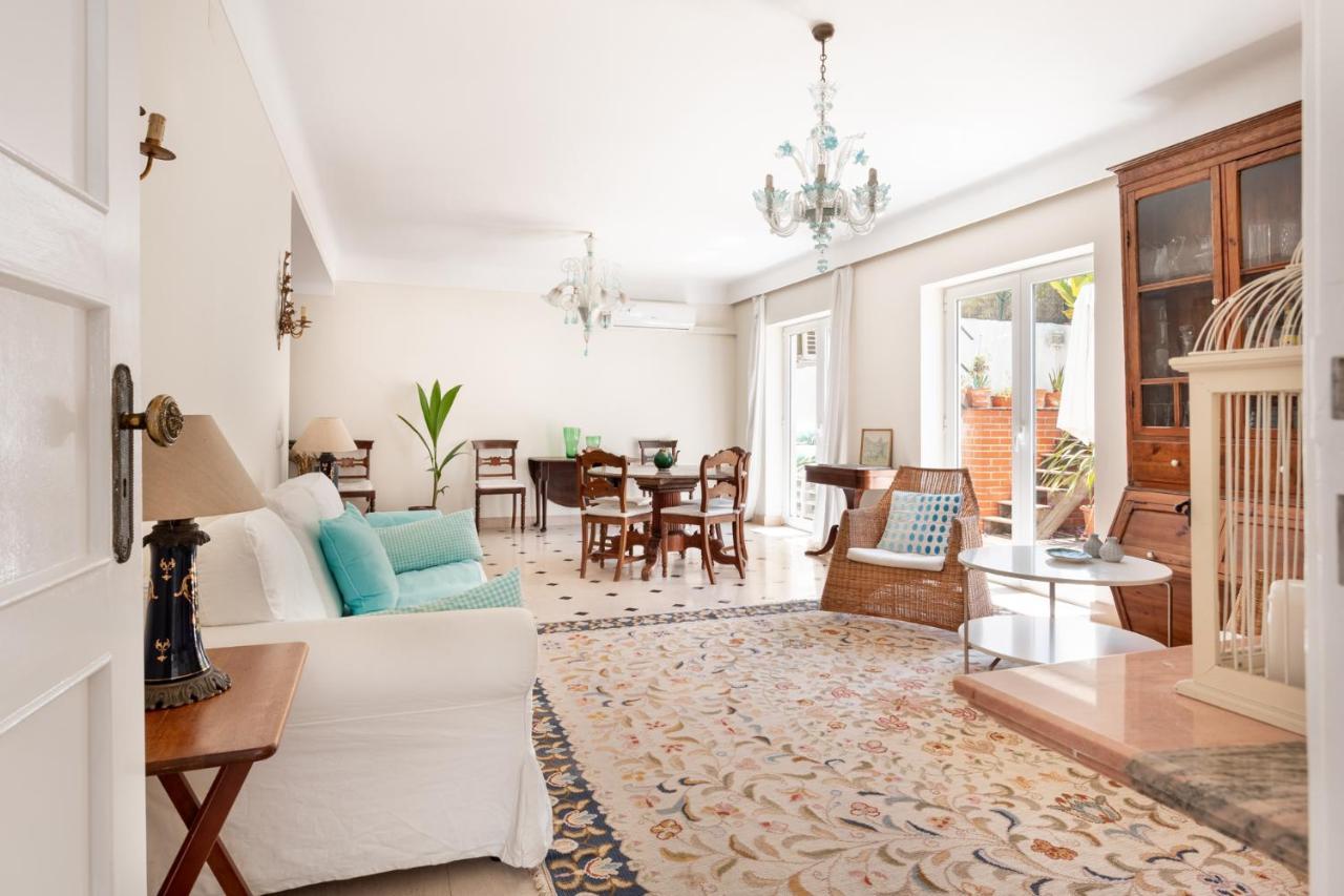 Altido Exclusive Villa With Terrace And Swimming Pool Lisboa