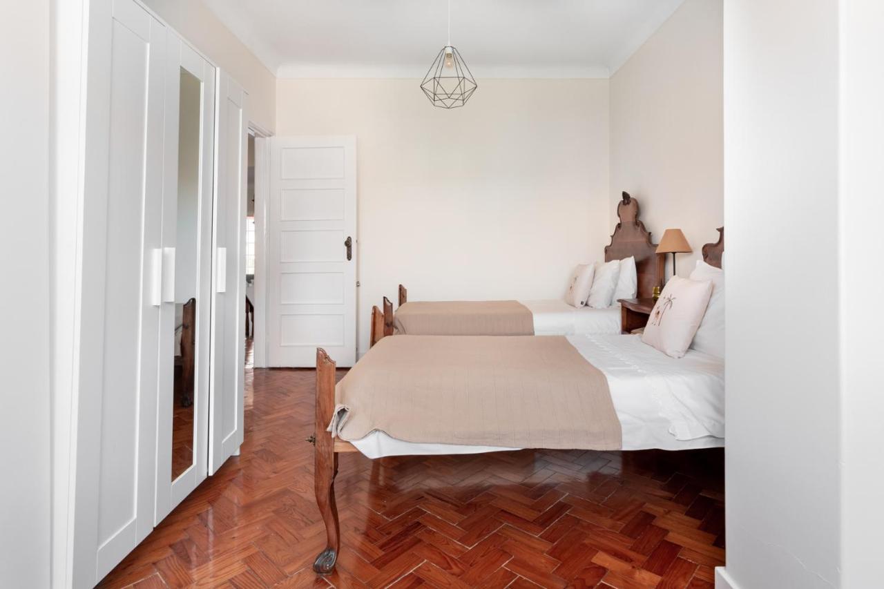 Altido Exclusive Villa With Terrace And Swimming Pool Hébergement de vacances Lisboa