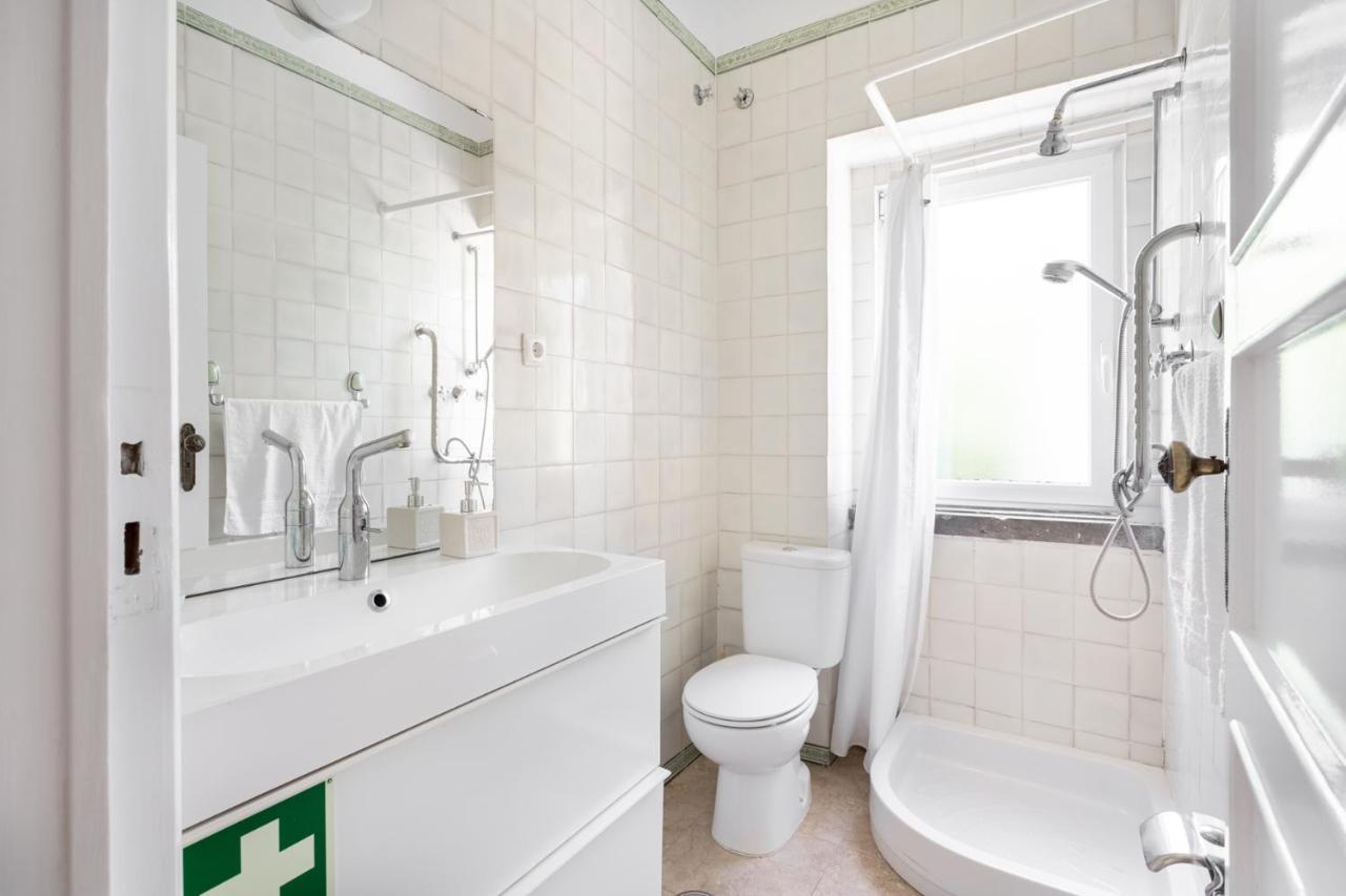 Altido Exclusive Villa With Terrace And Swimming Pool Hébergement de vacances Lisboa