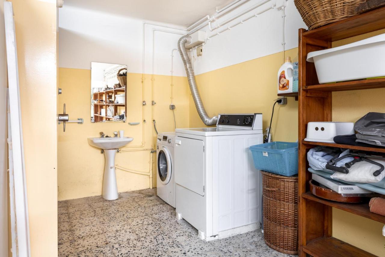 Altido Exclusive Villa With Terrace And Swimming Pool Hébergement de vacances *