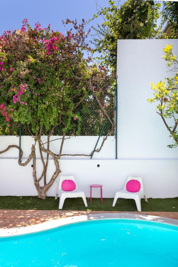 Hébergement de vacances Altido Exclusive Villa With Terrace And Swimming Pool