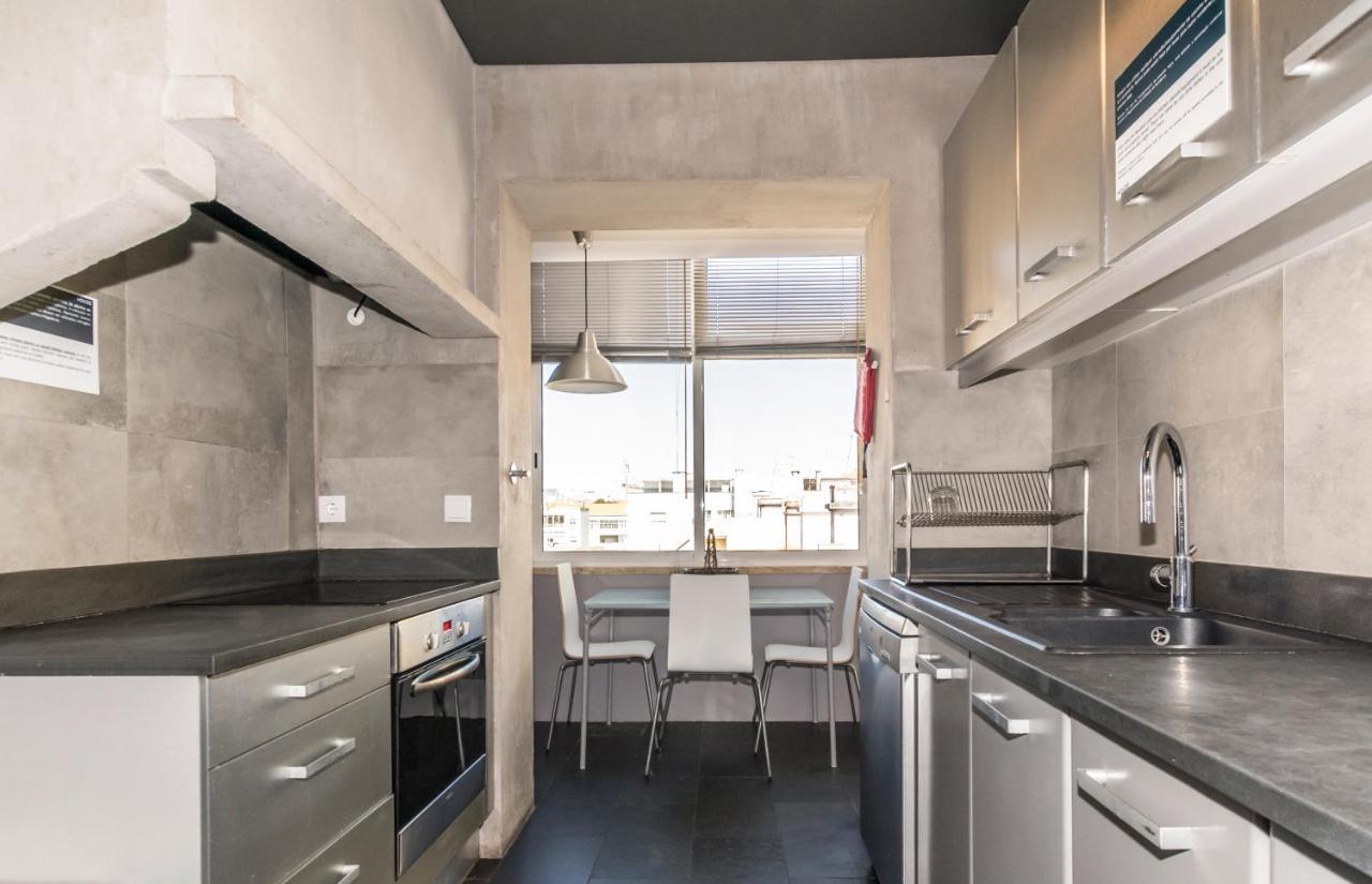 Houze_city Center, 5 Flat W/ Sunny Terrace Apartment *