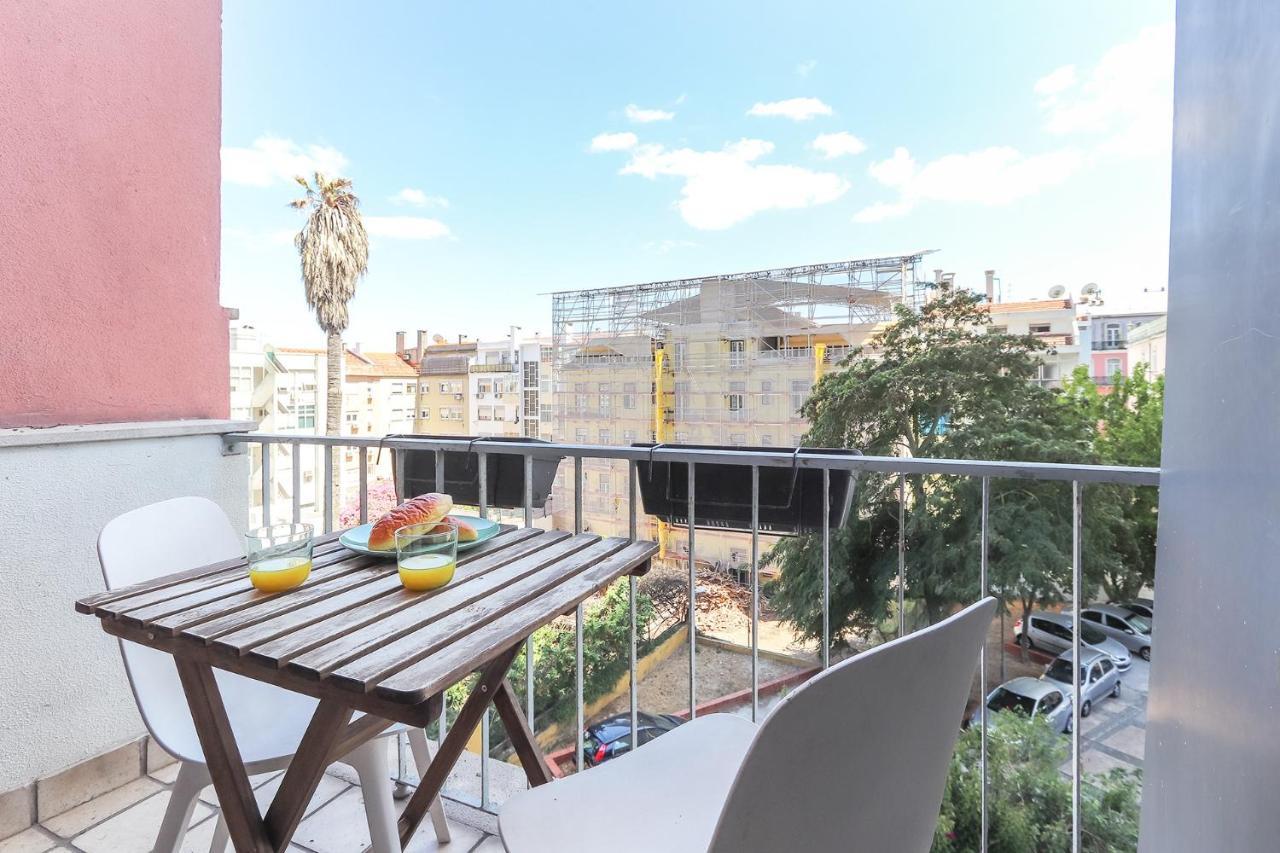 Alcantara Balcony By Homing Lissabon