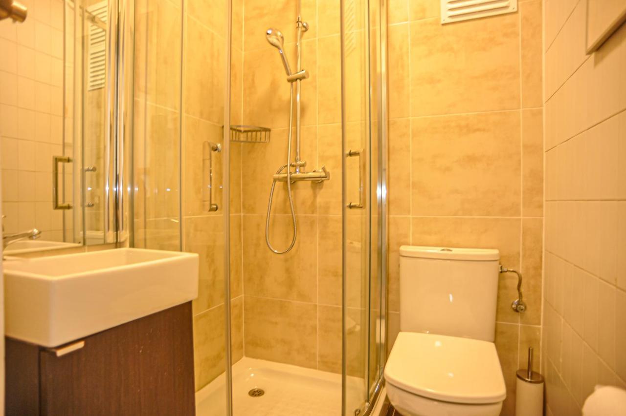 Casa de hóspedes Marques De Pombal - 8 Bedroom