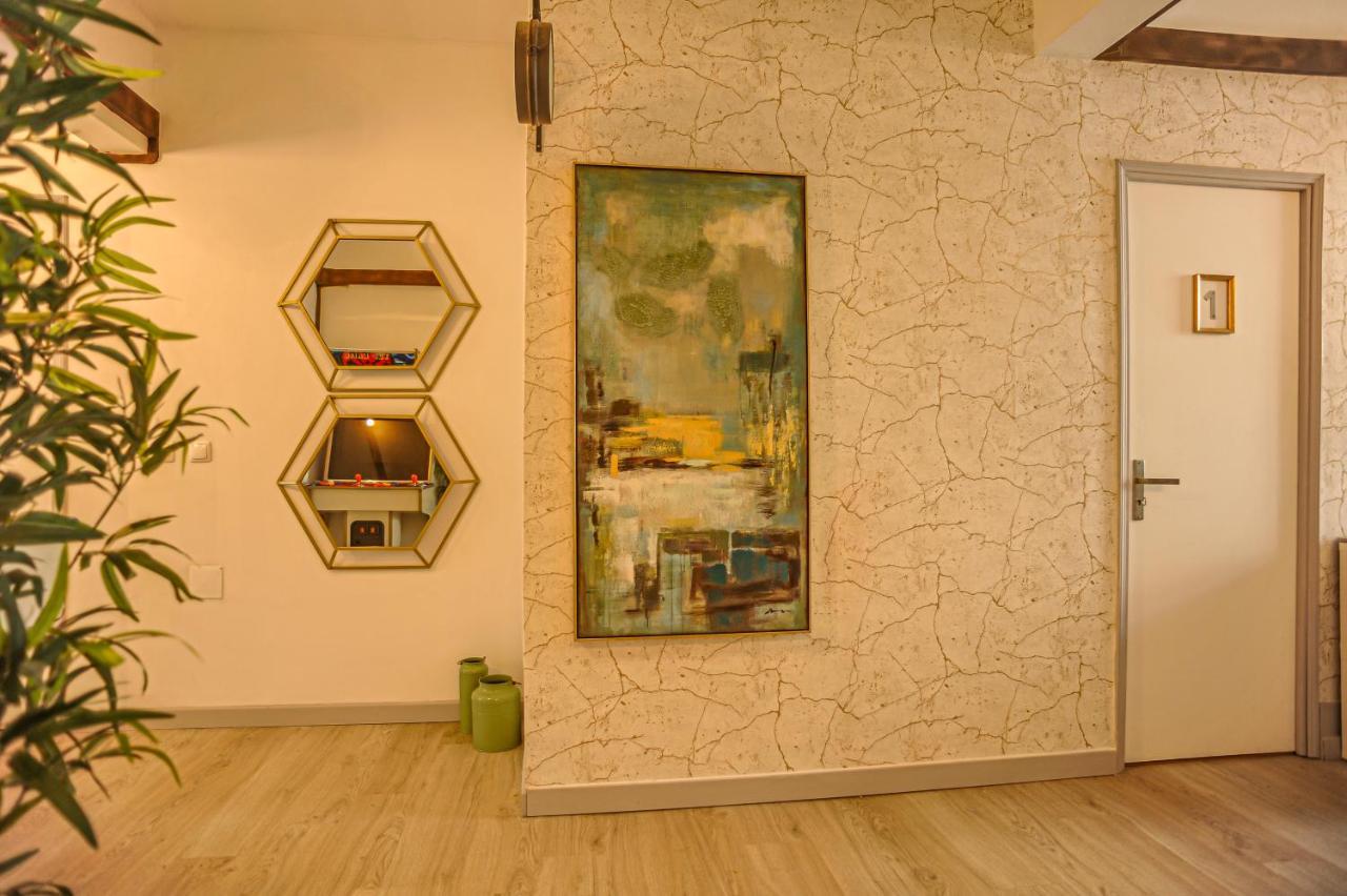 Casa de hóspedes Marques De Pombal - 8 Bedroom *