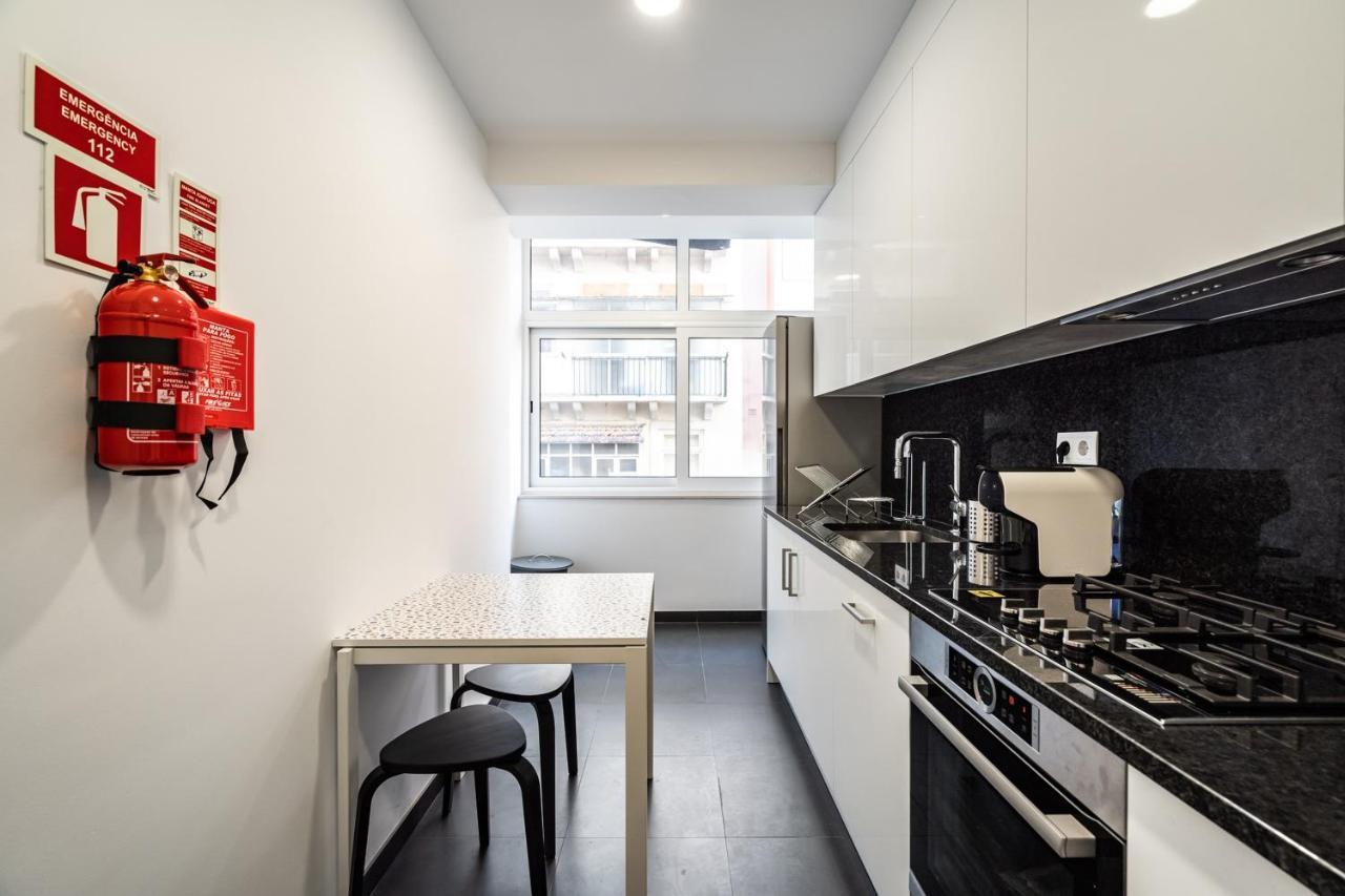 Apartment Akicity Anjos Moss Lissabon