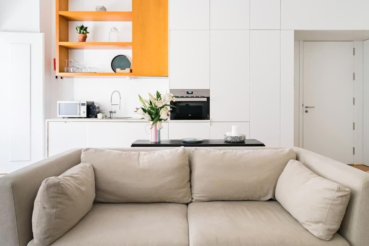 Charming & Modern Flat Close To Time Out Market Appartement Lissabon
