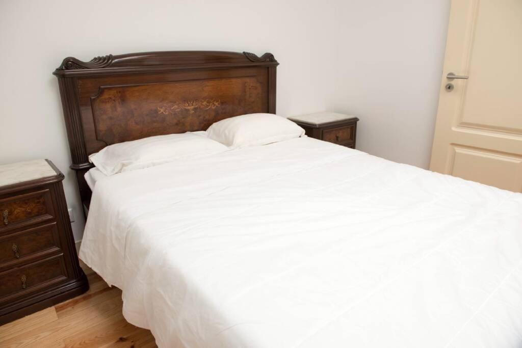 Apartamento Perto Do Centro De Com Elevador * Lissabon