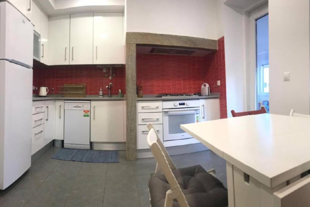 Apartamento Perto Do Centro De Com Elevador Lissabon