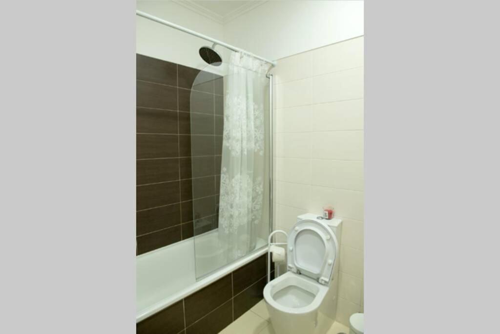 Apartamento Perto Do Centro De Com Elevador