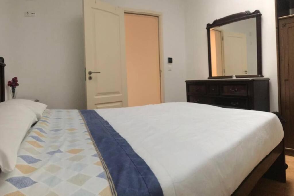 Apartamento Perto Do Centro De Com Elevador Apartment *