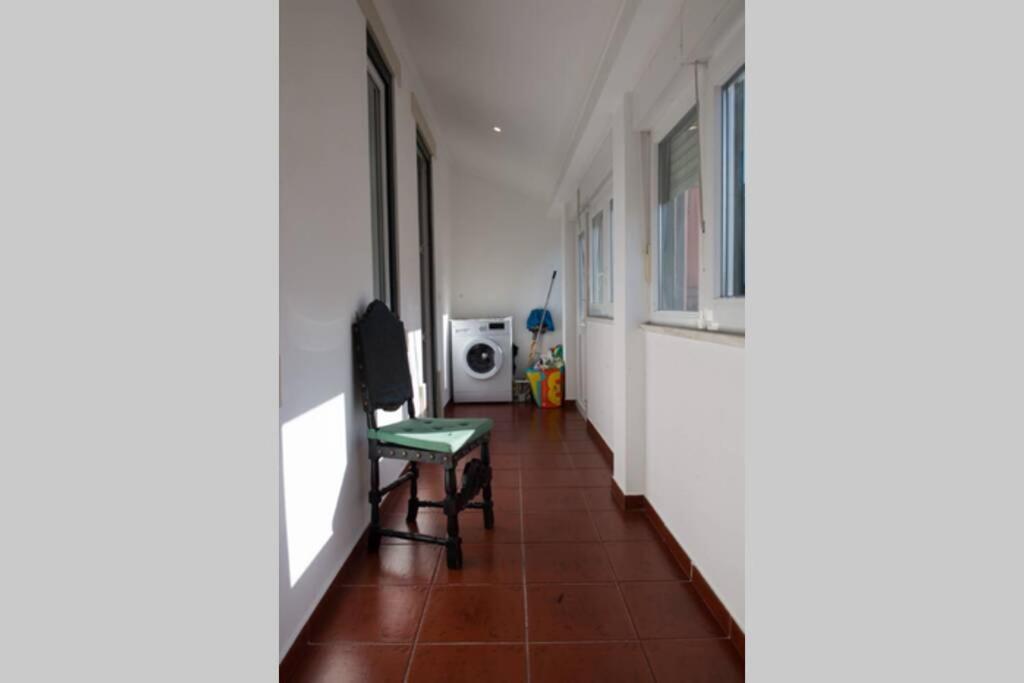 Apartamento Perto Do Centro De Com Elevador Lissabon
