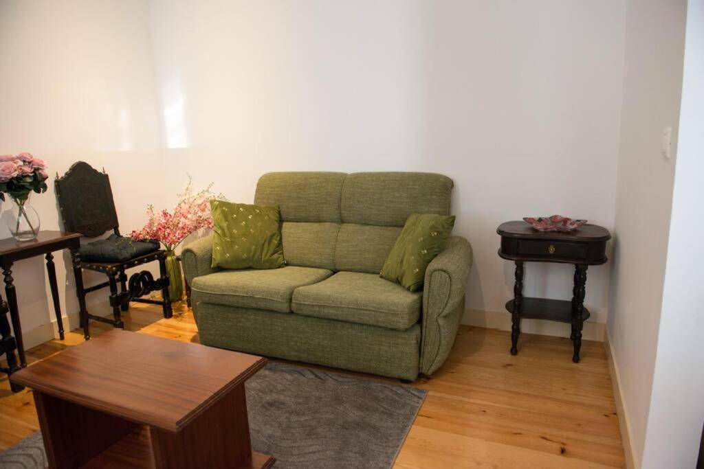Apartamento Perto Do Centro De Com Elevador * Lissabon