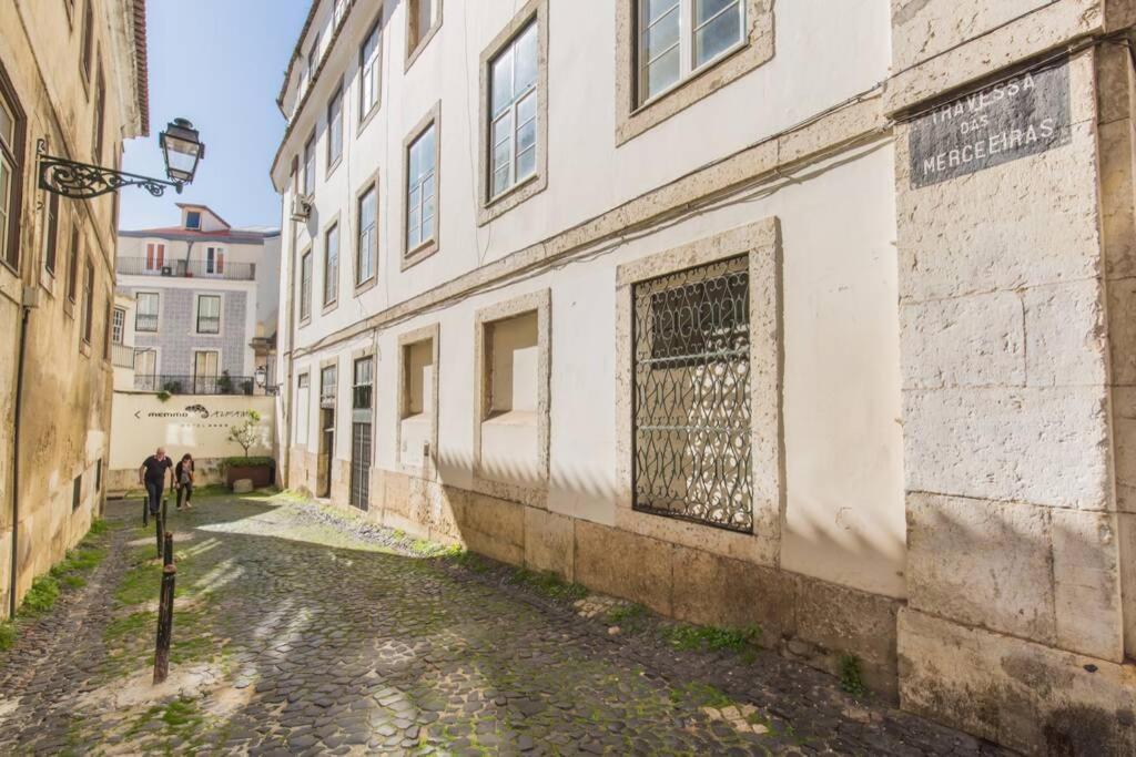 135 A - In Tranquil Flat In Alfama Near Se And Castle Appartement *