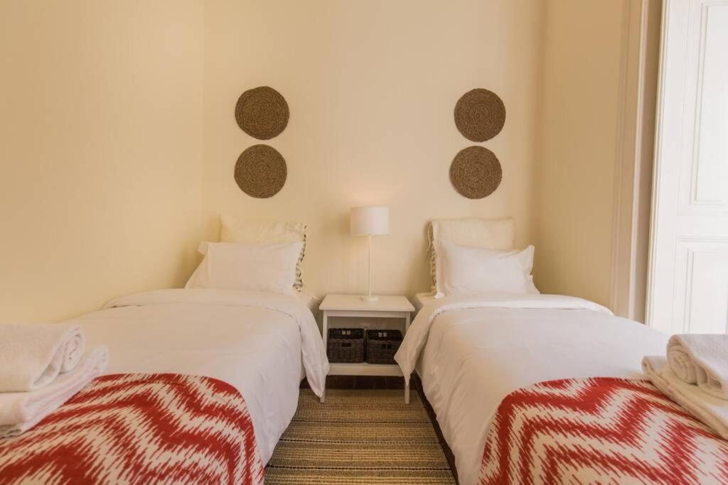 135 B - Alfama Renovated Charming Historic Flat Near Baixa Appartement *