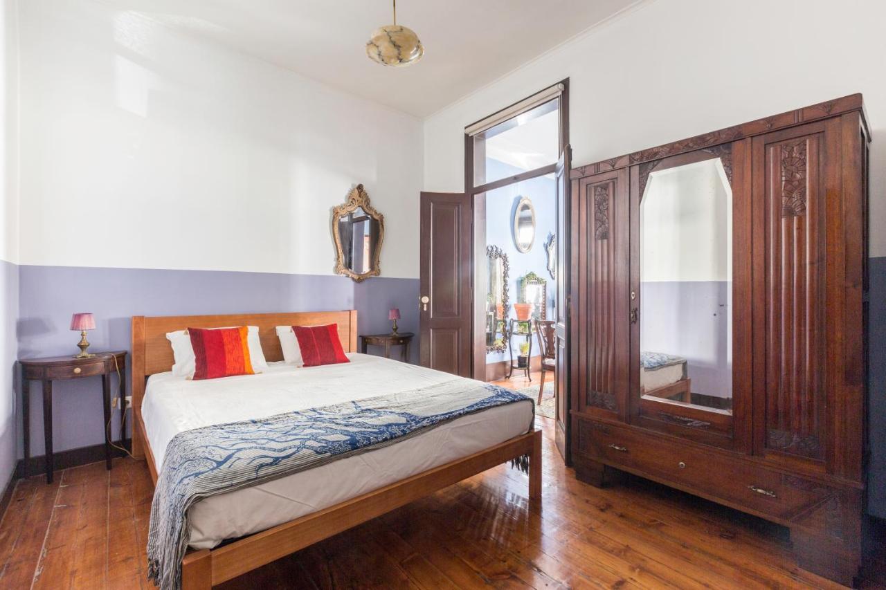 Charming In A 19th Century Building Appartement *