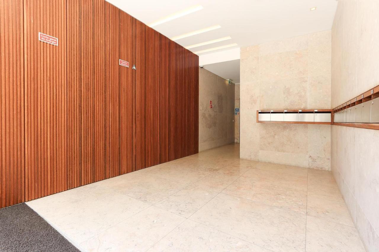 Appartement Downtown Chiado By Homing