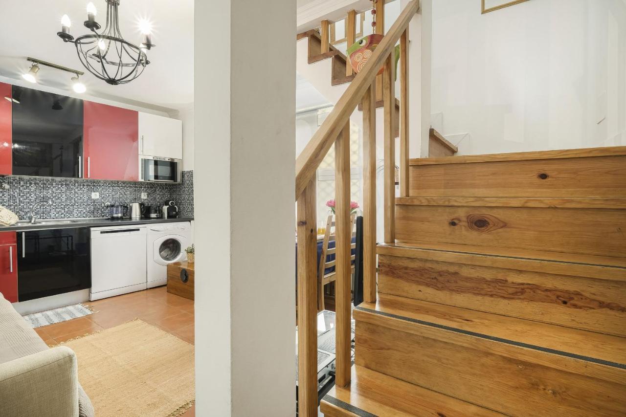 Appartement Lovely Bright Duplex - Prime Location Lissabon