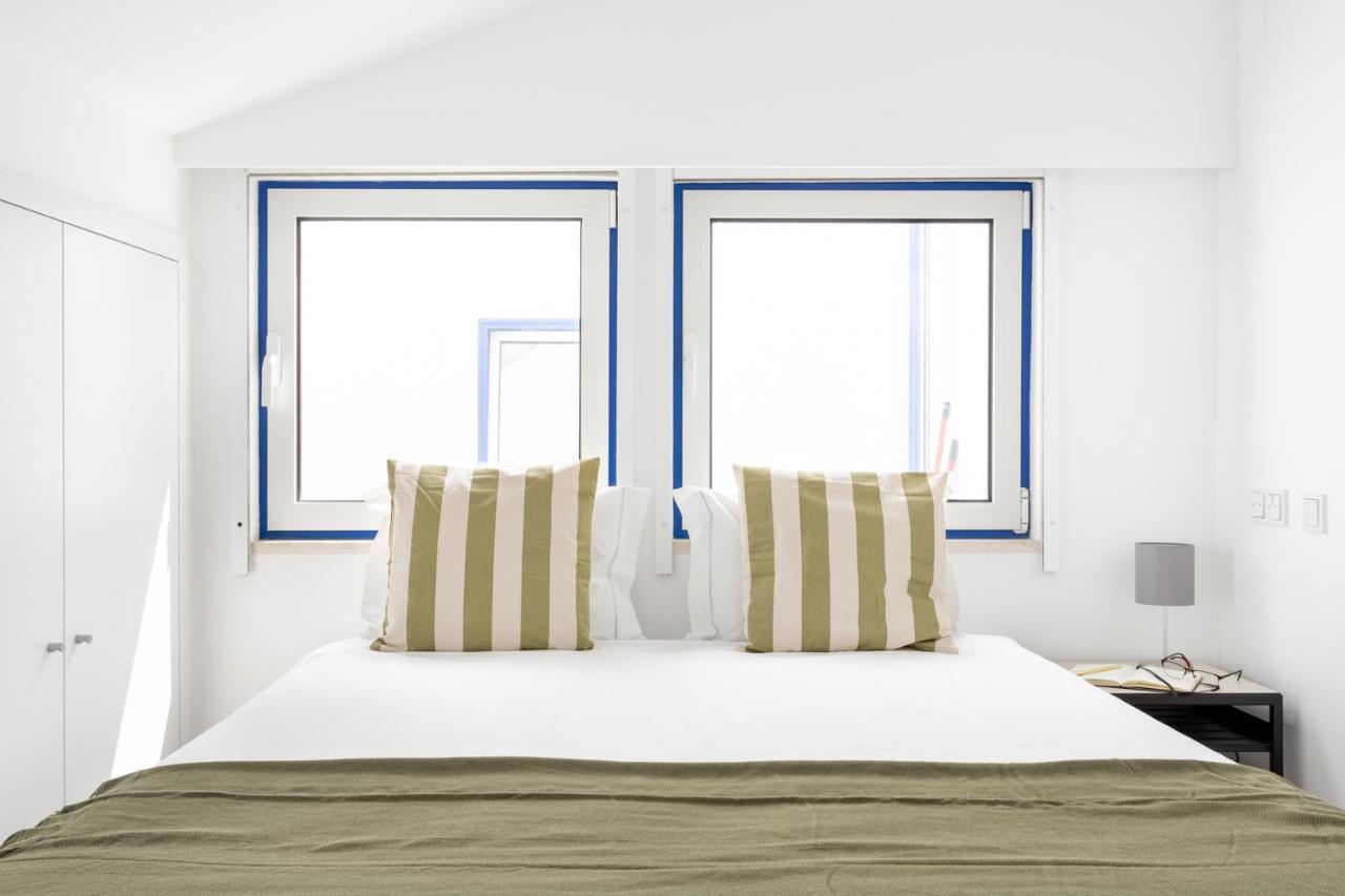 Joivy Modern Flat With River View Near Bica Elevator Lisbon