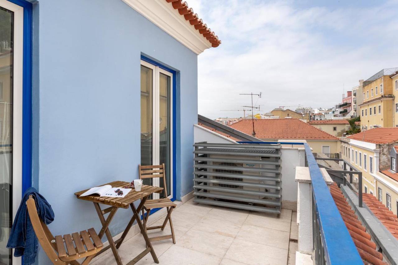 Joivy Modern Flat With River View Near Bica Elevator Apartment *